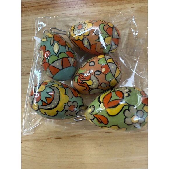Hand Painted Floral Wooden Egg Ornaments/ Pendants/Cahrms Set Of 4 For Craft or - Picture 2 of 5